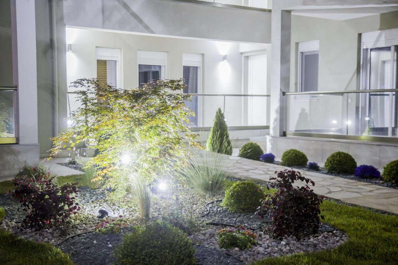 Armonia Resort Ofrinion Ngoại thất bức ảnh